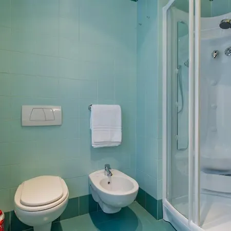 Comfortable Apartment Behind Arena Di Verona Esterno foto